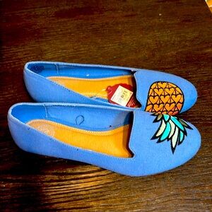 Koh’s Pineapple Flats Size 8.5